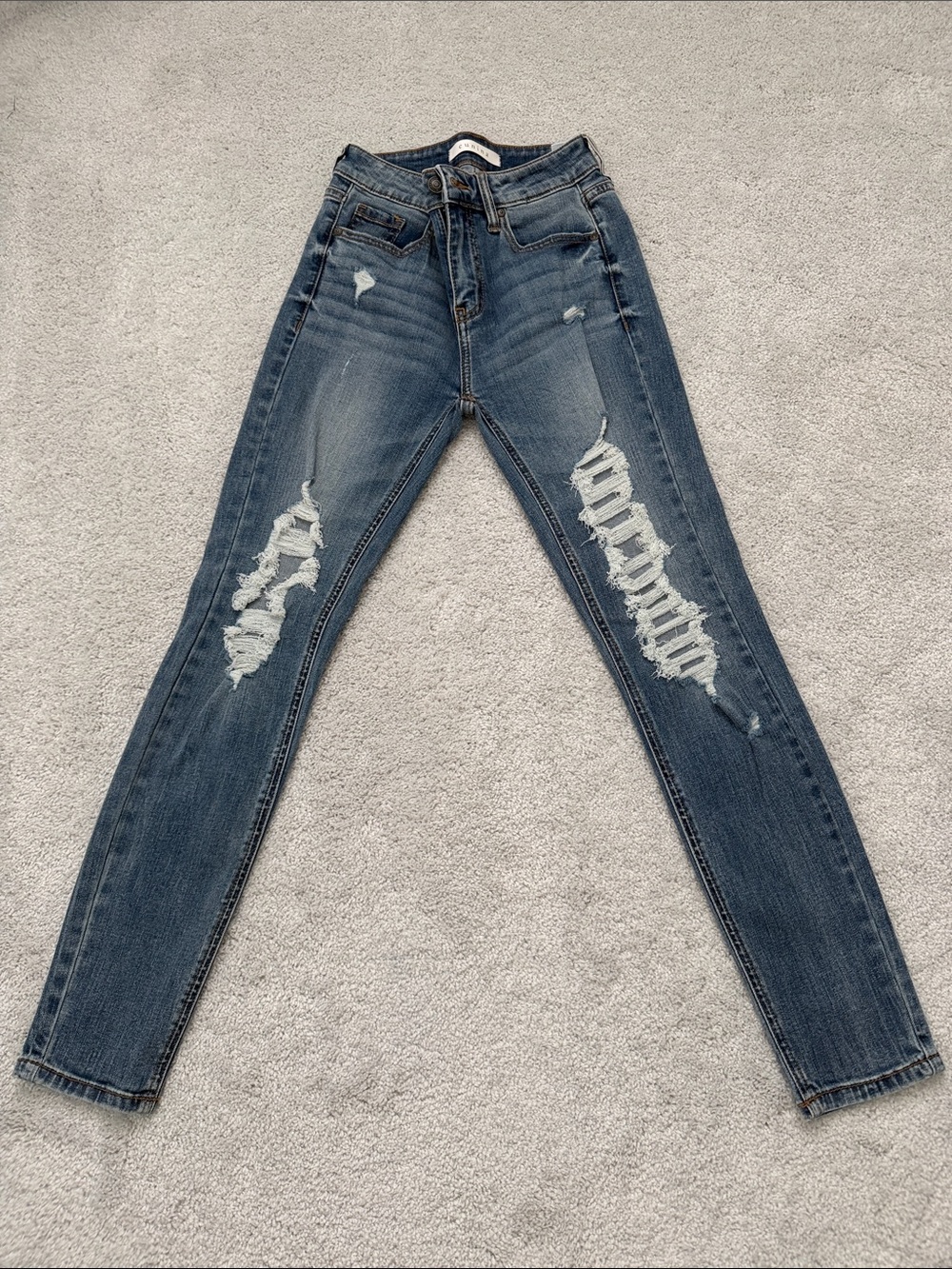 eunina Distressed Dark Blue Skinny Jeans